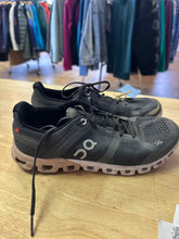 Load image into Gallery viewer, Women's Shoe Size 7.5 On Cloud Grey Running Shoes