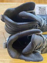 Load image into Gallery viewer, 12 Merrell Men's Boots