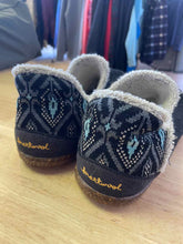 Load image into Gallery viewer, Shoe Size 9 Smart Wool Black Slippers