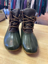 Load image into Gallery viewer, Shoe Size 8 Sperry Brown Shoes