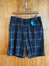 Load image into Gallery viewer, Size 34 O'neill Men's Shorts