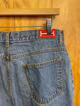 Load image into Gallery viewer, Size 14 Halston Jeanswear Blue Women's Jeans