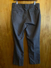 Load image into Gallery viewer, Size 34x32 Dickies Men's Pants