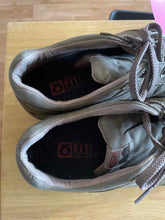 Load image into Gallery viewer, 13 Oboz Men's Hiking Shoes
