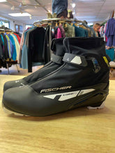 Load image into Gallery viewer, Fischer 44 Cross Country Ski Boots