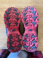 Load image into Gallery viewer, 10 New Balance Men's Hiking Shoes