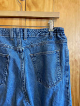 Load image into Gallery viewer, LL Bean Blue Women's Jeans