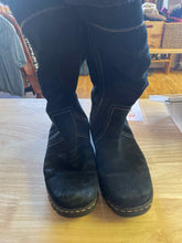 Load image into Gallery viewer, Shoe Size 11 Baretraps Black Women's Winter Boots