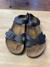 Load image into Gallery viewer, Women's Shoe Size 40 Birkenstock Black Sandals