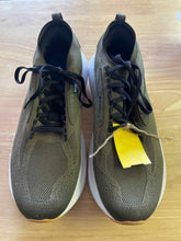 Load image into Gallery viewer, 10 Brooks Men's Running Shoes