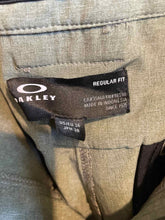 Load image into Gallery viewer, Size 36 Oakley Men's Pants
