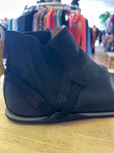 Load image into Gallery viewer, 11.5 Xero Men's Boots