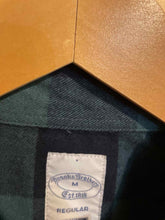 Load image into Gallery viewer, Size Medium Brooks Brothers Men's Flannel