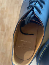 Load image into Gallery viewer, 9 Dr. Marten's Men's Shoes