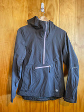 Load image into Gallery viewer, Women Size XS Mountain Hardwear Grey Women's Rain Jacket