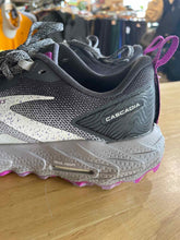 Load image into Gallery viewer, Shoe Size 8.5 Brooks Grey Hiking Shoes
