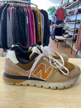 Load image into Gallery viewer, 7.5 New Balance Men's Shoes