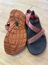 Load image into Gallery viewer, Shoe Size 7 Chaco Orange Sandals