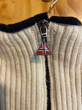 Load image into Gallery viewer, Size XS Skjaeveland White Women's Sweater & Sweatshirt