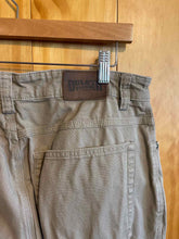 Load image into Gallery viewer, Size 32 Duluth Trading Men's Pants