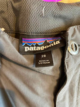 Load image into Gallery viewer, Size 28 Patagonia Men's Hiking Pants