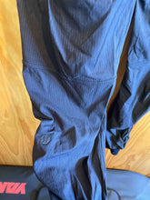 Load image into Gallery viewer, Size 4 Lululemon Black Women's Pants