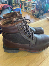 Load image into Gallery viewer, 8 Levi's Men's Boots