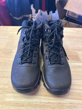 Load image into Gallery viewer, 8 Columbia Men's Hiking Boots