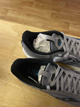 Load image into Gallery viewer, 9 Saucony Men's Running Shoes