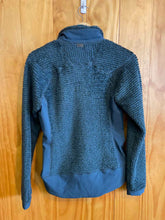 Load image into Gallery viewer, Size S Mountain Hardwear Green Women's Sweater & Sweatshirt