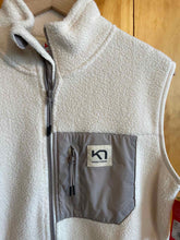 Load image into Gallery viewer, Size L Kari Traa Cream Women's Vest