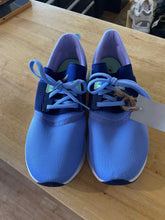 Load image into Gallery viewer, Women's Shoe Size 8.5 New Balance Periwinkle Running Shoes