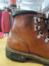 Load image into Gallery viewer, 9 Redwing Men's Boots
