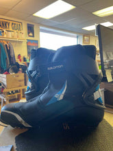 Load image into Gallery viewer, Salomon 10.5 Cross Country Ski Boots