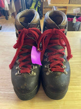 Load image into Gallery viewer, 9 Kastinger Men's Boots