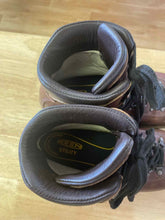 Load image into Gallery viewer, Shoe Size 8 Alico Brown Hiking Boots