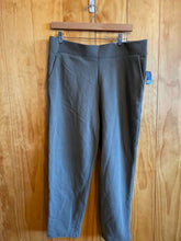 Load image into Gallery viewer, Size PM Lands End Green Women's Sweatpants
