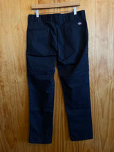 Load image into Gallery viewer, Size 34x32 Dickies Men's Pants