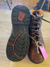 Load image into Gallery viewer, Shoe Size 7.5 Timberland Brown Boots
