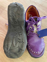 Load image into Gallery viewer, Women's Shoe Size 39 Stumble Stuff Purple Casual Shoes