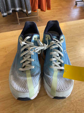 Load image into Gallery viewer, Shoe Size 8 On Cloud Blue Running Shoes