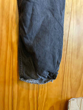 Load image into Gallery viewer, Size 36 Levi Men's Jeans