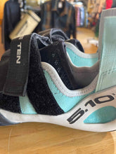 Load image into Gallery viewer, Shoe Size 6 5.10 Teal Women's  Casual Shoes