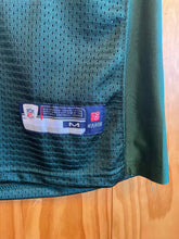 Load image into Gallery viewer, Size Medium NFL Green Women's Short Sleeve Shirt