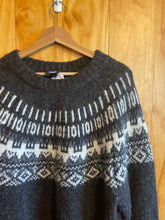 Load image into Gallery viewer, Size XL Ice Wear Men's Sweater & Sweatshirt