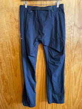 Load image into Gallery viewer, Size 40 Eider Black Women's Hiking Pants