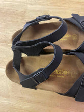 Load image into Gallery viewer, Women's Shoe Size 40 Birkenstock Black Sandals