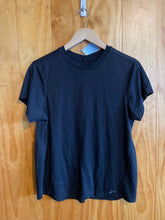 Load image into Gallery viewer, Size XL Brooks Black Women's Short Sleeve Shirt