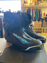 Load image into Gallery viewer, Salomon 10.5 Cross Country Ski Boots