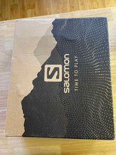 Load image into Gallery viewer, Salomon 10.5 Cross Country Ski Boots